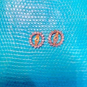 Beautiful Round 14K and diamond accent earrings to insert a pearl or stone